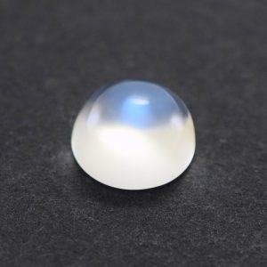 Moonstone_round_8.1mm_2.36cts_N_ms170_crop_SOLD