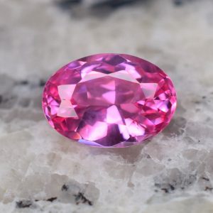 PinkSpinel_oval_7.4x5.2mm_0.90cts_N_b_sp319_crop