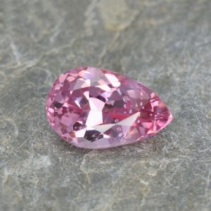 PinkSpinel_pearshape_9.0x5.7mm_1.57cts_N_sp153_b