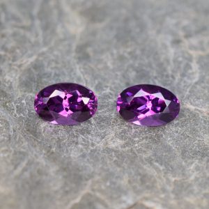PurpleGarnet_oval_pair_6.8x4.5mm_1.58cts_N_pl593_crop