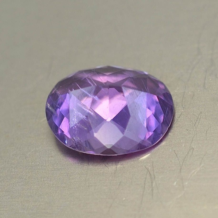 PurpleSapphire_ch_oval_8.5x6.8mm_1.69cts_N_sa297_c