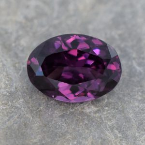 PurpleSpinel_oval_13.3x9.6mm_6.03cts_N_sp141_crop_SOLD