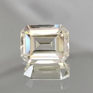 ChampagneZircon_eme_cut_9.5x7.5mm_4.07cts_N_zn1816_SOLD