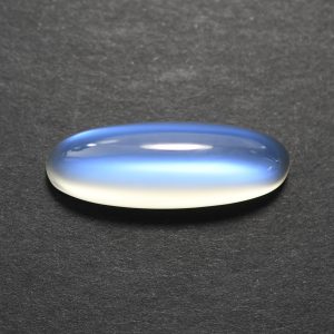 Moonstone_oval_29.4x10.4mm_19.00cts_N_ms129_crop_SOLD