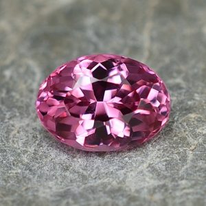 PinkSpinel_oval_7.1x5.1mm_1.06cts_sp321