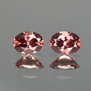 RoseZircon_oval_pair_7.5x5.5mm_2.75cts_zn2458