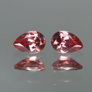 RoseZircon_pearshape_pair_6.5x4.5mm_1.50cts_zn2464