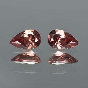 RoseZircon_pearshape_pair_7.9x5.0mm_2.35cts_zn2466