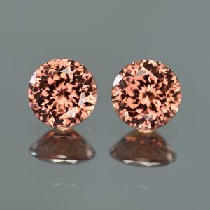 RoseZircon_round_pair_7.0mm_3.98cts_zn3049