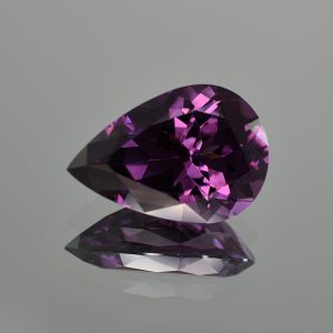 PurpleSpinel_pear_19.3x13.3mm_13.38cts_sp111