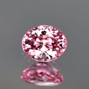 PinkSpinel_oval_7.1x6.1mm_1.50cts_N_sp302_crop