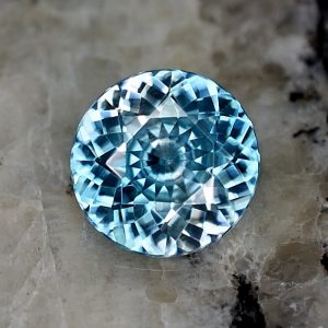 BlueZircon_round_7.9mm_2.14cts_zn2413_SOLD