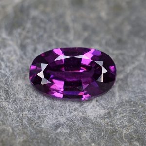 PurpleGarnet_oval_8.3x5.1mm_1.18cts_pl407