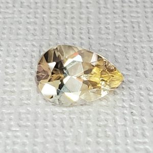 ChampagneZircon_pearshape_9.6×6.6mm_2.68cts_zn2711_SOLD