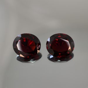 RedGarnet_oval_pair_20.0x17.2mm_52.82cts_rg227