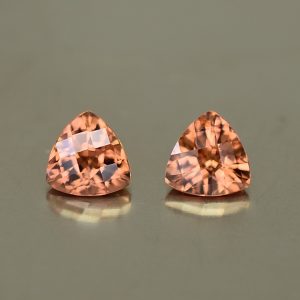 ImperialZircon_ch_trill_pair_5.0mm_1.33cts_zn2564