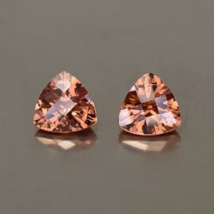 ImperialZircon_ch_trill_pair_5.5mm_1.77cts_zn2557