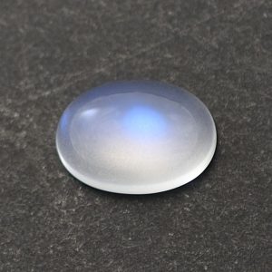 Moonstone_oval_13.2x9.5mm_6.03cts_a_ms135_SOLD