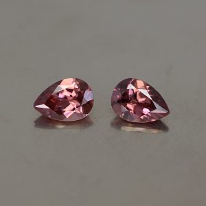 RoseZircon_pearshape_pair_8.0x5.0mm_2.29cts_zn2465