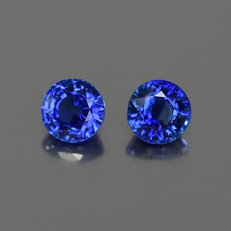 blue sapphire color