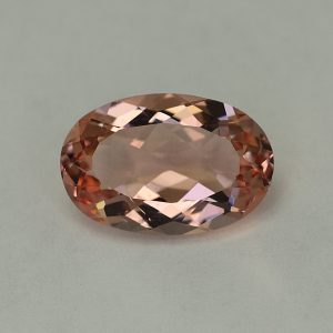 Morganite_oval_13.9x9.2mm_4.41cts_H_me137