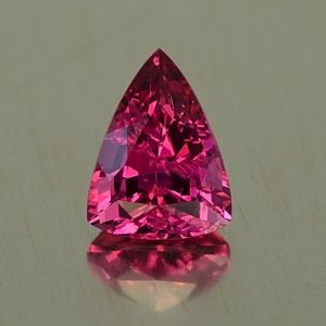 RedSpinel_drop_trillion_6.9x5.1mm_0.86cts_sp403_SOLD