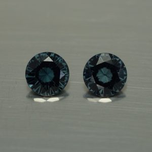 BlueSpinel_round_pair_5.5mm_1.30cts_sp259