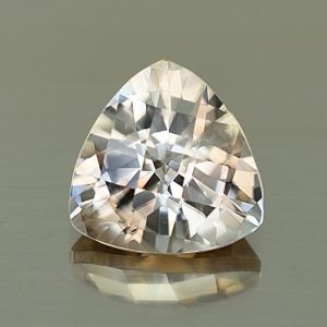 ChampagneZircon_ch_trill_7.3mm_2.22cts_N_zn2070