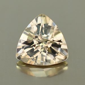 ChampagneZircon_ch_trill_8.5mm_2.94cts_N_zn1134
