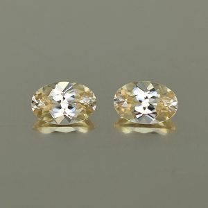 ChampagneZircon_oval_pair_6.0x4.0mm_1.28cts_N_zn2705