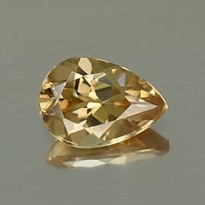 ChampagneZircon_pear_7.1x5.0mm_1.03cts_N_zn2729