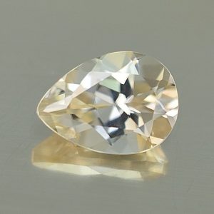 ChampagneZircon_pear_7.5x5.5mm_1.43cts_N_zn3552