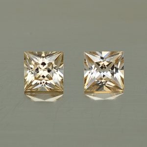 ChampagneZircon_princess_pair_4.5mm_1.42cts_N_zn3562_SOLD