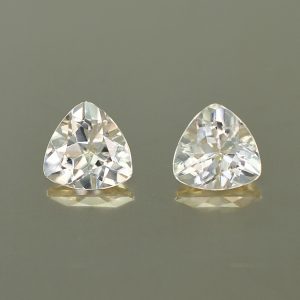 ChampagneZircon_trill_pair_6.9mm_3.36cts_N_zn2056