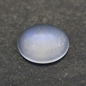 Moonstone_oval_cab_10.0x8.1mm_2.14cts_ms166