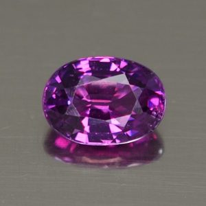 PurpleGarnet_oval_7.3x5.2mm_1.37cts_pl101