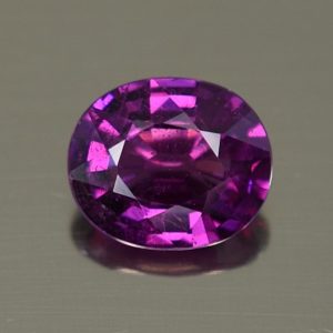PurpleGarnet_oval_8.3x7.0mm_1.85cts_pl115