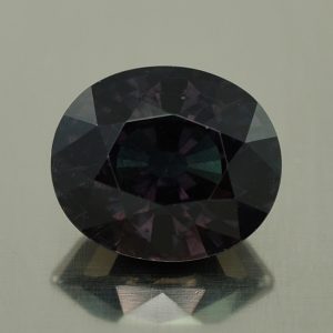 ColorChangeGarnet_oval_11.4x9.6mm_6.38cts_N_cc281_day