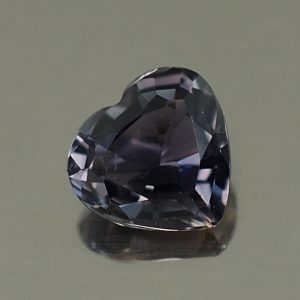 ColorChangeSapphire_heart_5.8x5.6mm_0.81cts_N_sa152_day