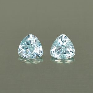 IceBlueZircon_trill_pair_5.0mm_1.28cts_H_zn3300