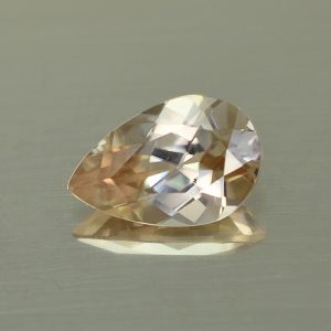 ChampagneZircon_pear_10.0x6.5mm_2.42cts_N_zn4621