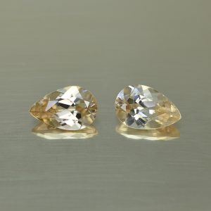 ChampagneZircon_pear_pair_10.0x6.5mm_5.06cts_N_zn4630