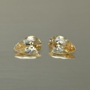 ChampagneZircon_pear_pair_8.5x5.5mm_2.98cts_N_zn4594_SOLD