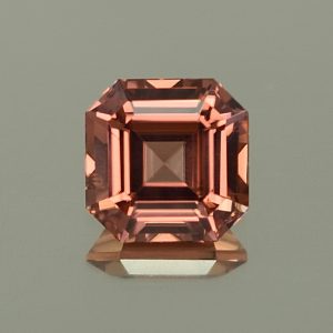 ImperialZircon_sq_eme_8.0mm_3.67cts_H_zn4507_SOLD
