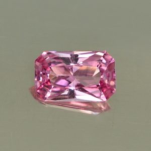 PinkSpinel_rad_8.0x5.0mm_1.14cts_N_sp602_SOLD