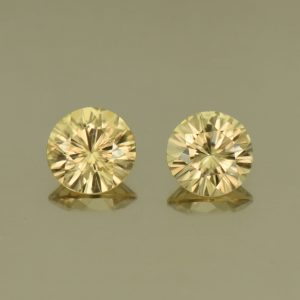ChampagneZircon_round_pair_5.0mm_1.37cts_N_zn3977_SOLD
