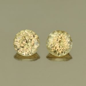 ChampagneZircon_round_pair_5.0mm_1.48cts_N_zn3974