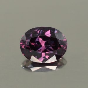 ColorChangeGarnet_oval_7.3x5.6mm_1.34cts_N_cc356_day
