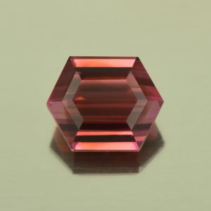 PinkTourmaline_hexagon_10.6x8.5mm_4.10cts_N_tm1572