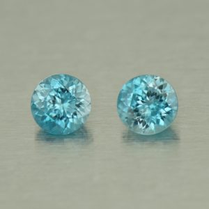 BlueZircon_round_pair_4.5mm_0.97cts_H_zn4739_SOLD